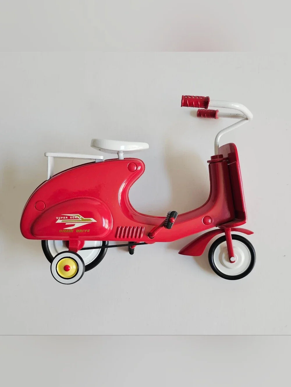 Vespa Pull-Back Scooter 1:10 Plus Diecast Super Sonda Pedal Scooter Lot of 5 NEW
